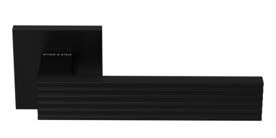 Нова черная