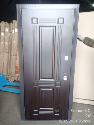 Бульдорс MASS-90, букле шоколад, МДФ ларче шоколад 9S-104, МДФ ларче белый 9S-104, хром, 2050*880, левая, лот C086683