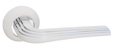 Дверная ручка Терамо на круглой розетке белая